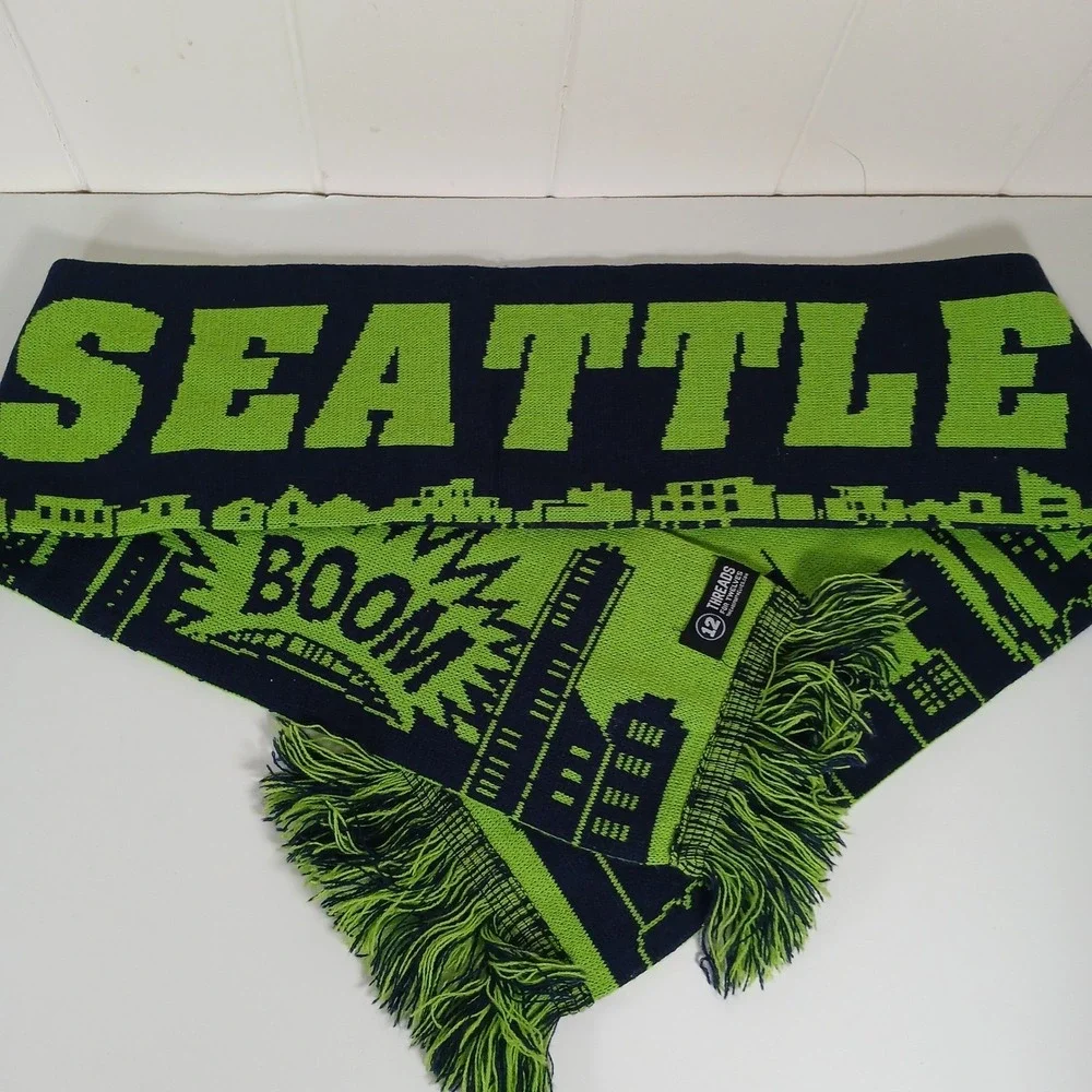 Seattle Seahawks Skyline Boom Knit Scarf Green‎ Navy Blue Threads For Twelves